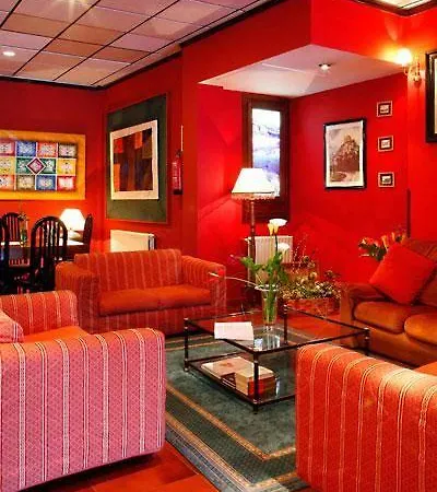 洛斯拉格斯自然酒店 3* Onís