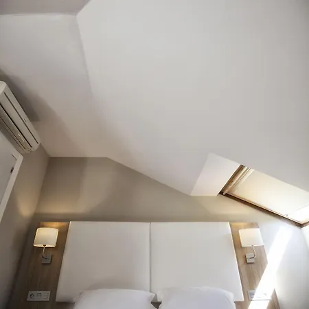 Lagos Nature Hotel