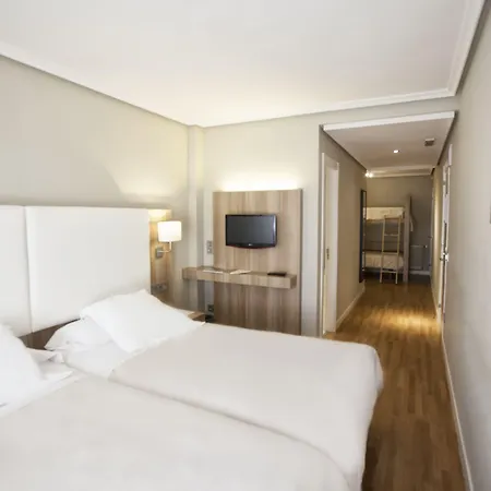 洛斯拉格斯自然酒店 3* Onís