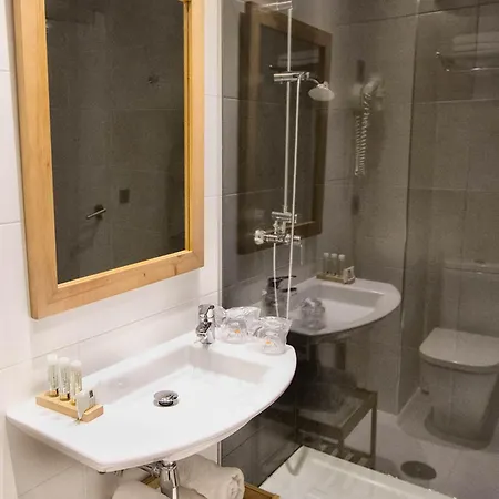 Lagos Nature Szálloda