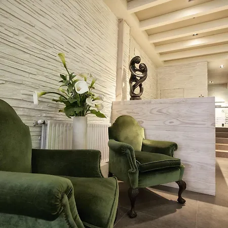Lagos Nature Hotel