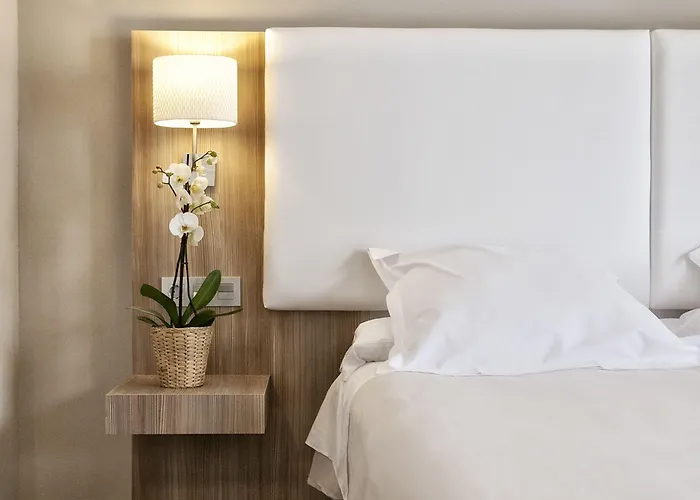 Lagos Nature Hotel 3*