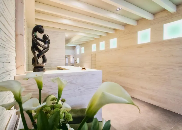 Lagos Nature Hotel 3*