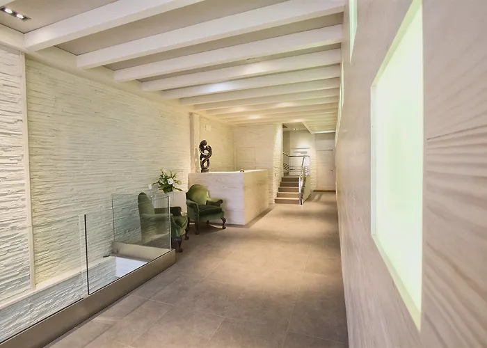 Lagos Nature Hotel 3*